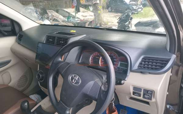 TOYOTA AVANZA 1.3 G