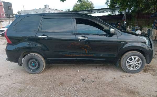 TOYOTA AVANZA 1.3 G