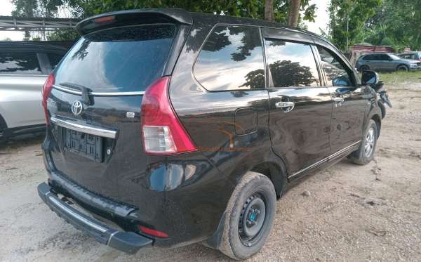 TOYOTA AVANZA 1.3 G