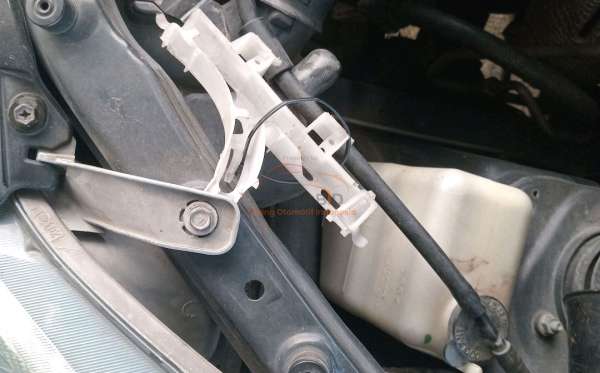 TOYOTA AVANZA 1.3 G