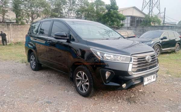 TOYOTA INNOVA 2.4 G