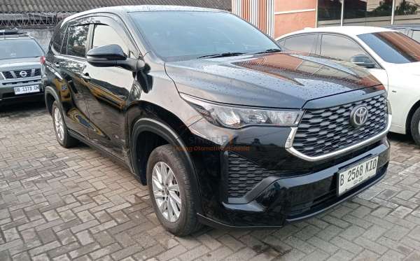 TOYOTA INNOVA ZENIX G