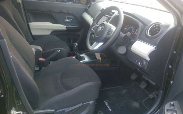 TOYOTA RUSH 1.5 G