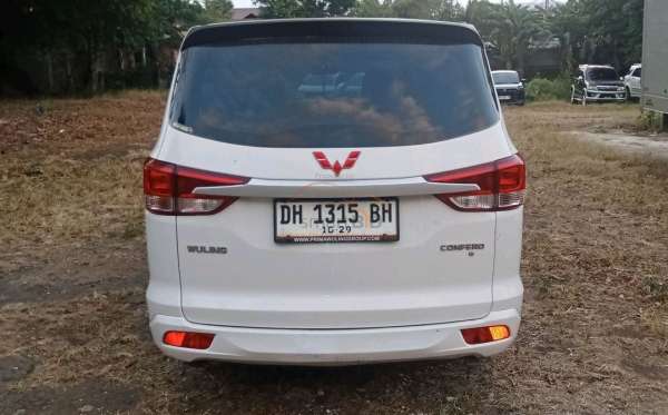 WULING  CONFERO  1.5 (4X2)