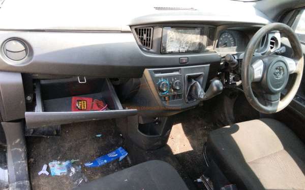 DAIHATSU SIGRA