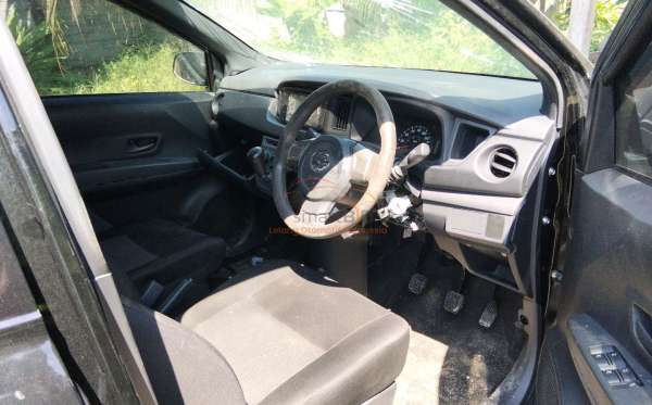 DAIHATSU SIGRA