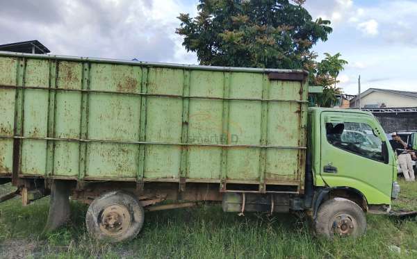 HINO DUTRO 130HD