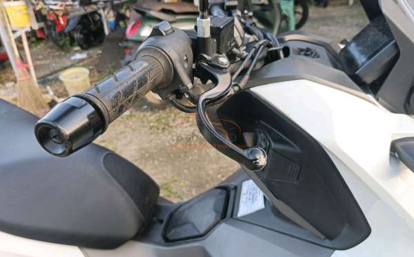 HONDA ADV 160 CBS
