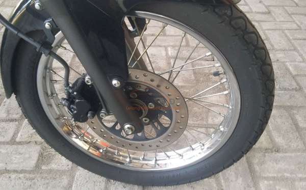 HONDA CB 150 Verza