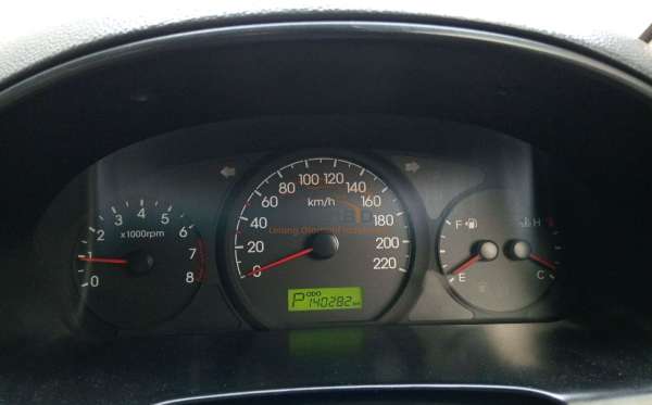 HYUNDAI H-1 2.4 AT