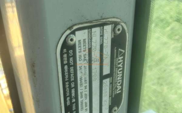 HYUNDAI HL 770-7A