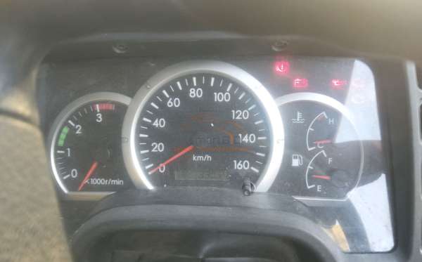 MITSUBISHI CANTER FE 75