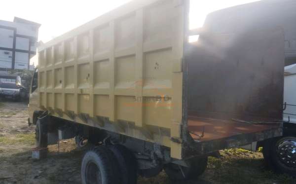 MITSUBISHI CANTER FE 75