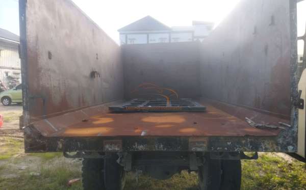 MITSUBISHI CANTER FE 75