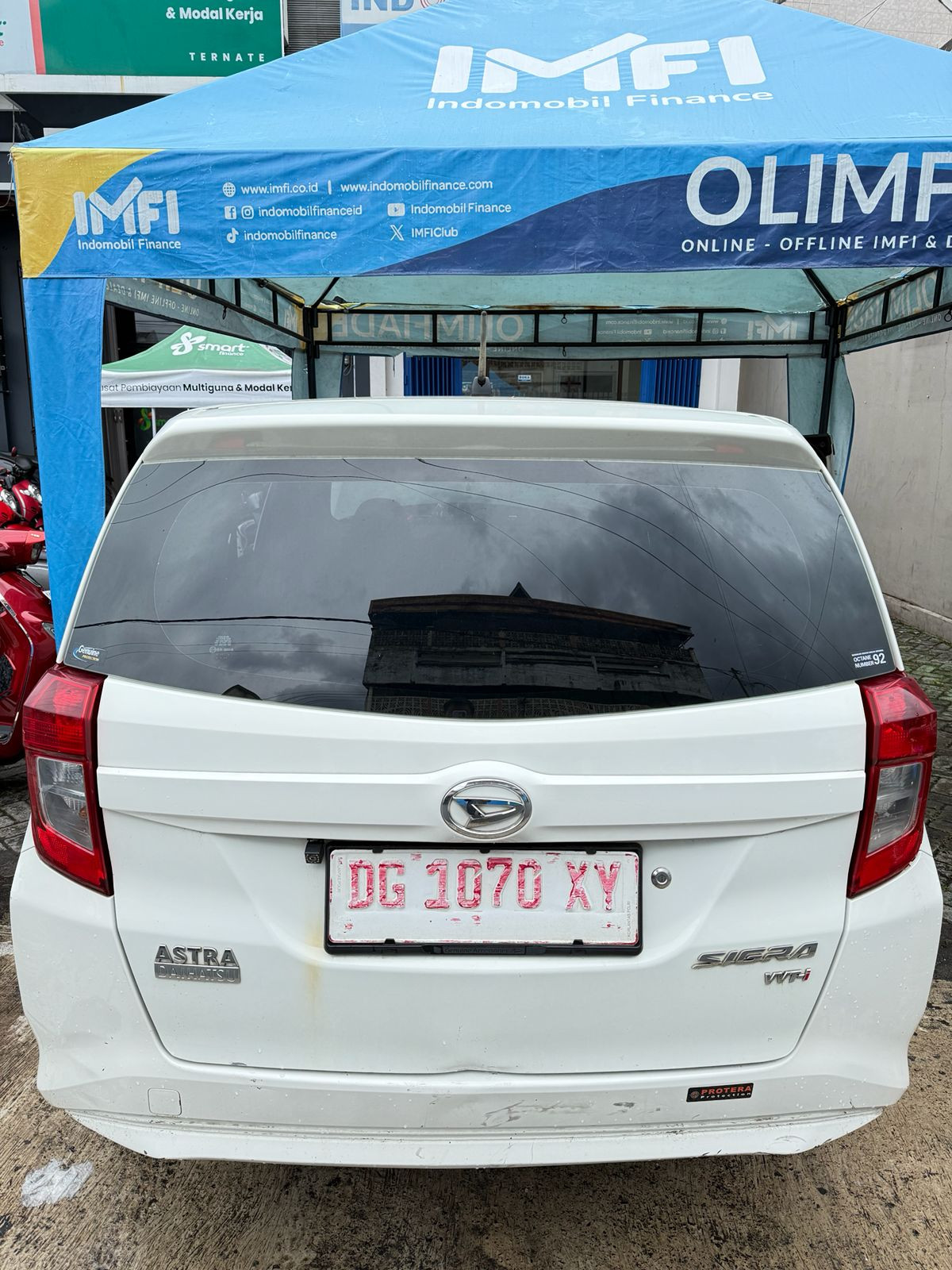 DAIHATSU SIGRA  D