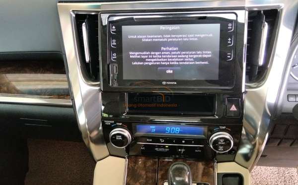 TOYOTA ALPHARD 2.5 G