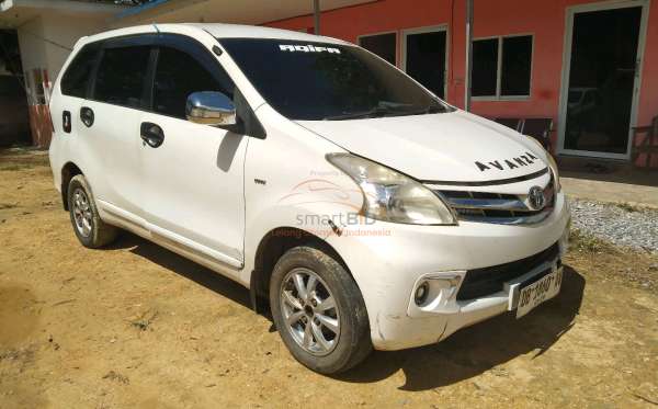 TOYOTA  AVANZA  G