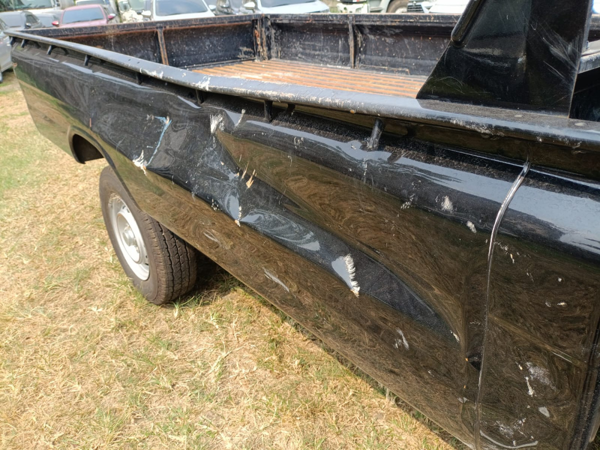 MITSUBISHI  L 300 L300 PU FB-R (4X2)
