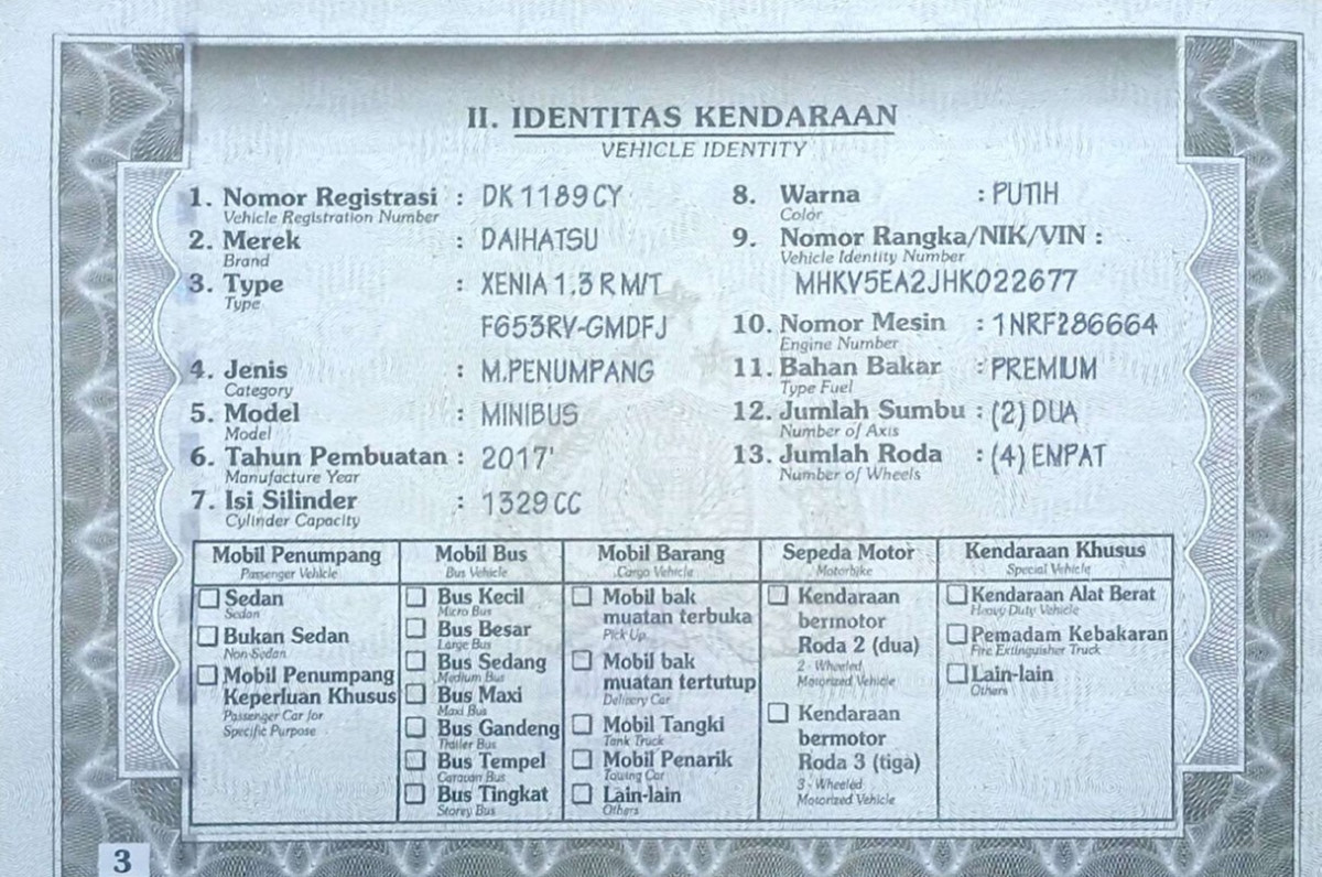 DAIHATSU XENIA