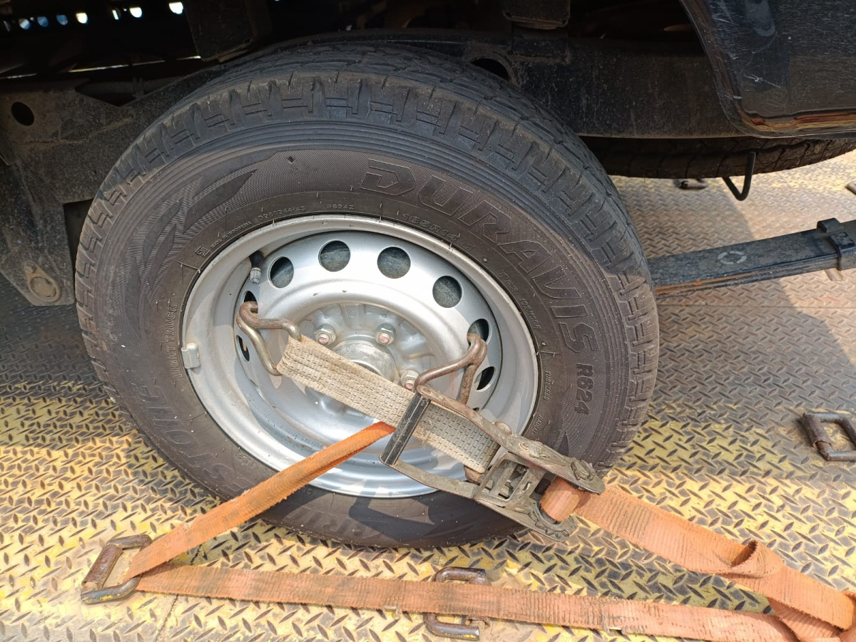 MITSUBISHI  L 300 L300 PU FB-R (4X2)