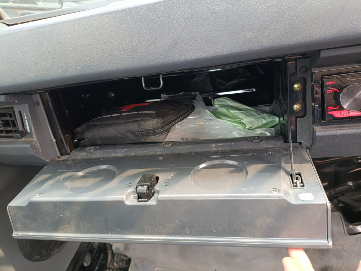 MITSUBISHI  L 300 L300 PU FB-R (4X2)