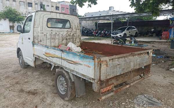 DAIHATSU GRAN MAX