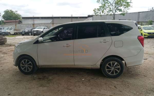 DAIHATSU  SIGRA  R
