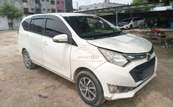DAIHATSU  SIGRA  R