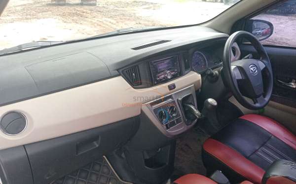 DAIHATSU  SIGRA  R
