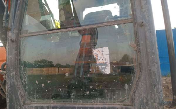 DEVELON  EXCAVATOR  DX 300 LCA