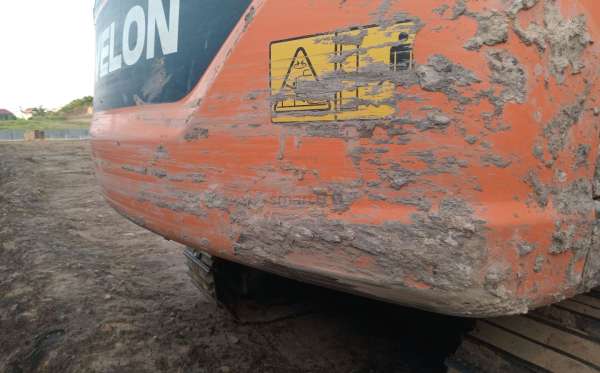 DEVELON  EXCAVATOR  DX 300 LCA