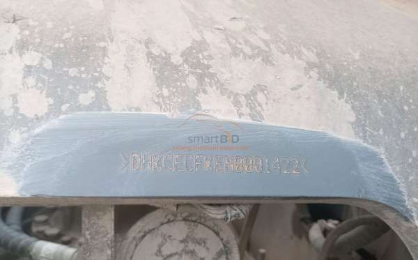 DEVELON  EXCAVATOR  DX 300 LCA