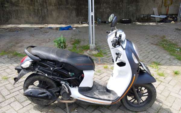 HONDA SCOOPY