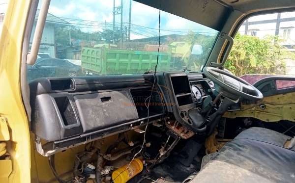 MITSUBISHI CANTER FE 75