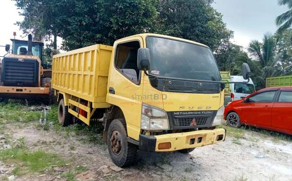 MITSUBISHI CANTER FE 75