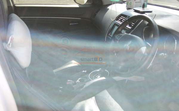 MITSUBISHI OUTLANDER SPORT