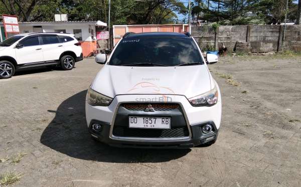 MITSUBISHI OUTLANDER SPORT
