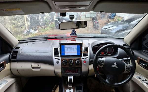 MITSUBISHI PAJERO SPORT 2.5L EXCEED (4X2)