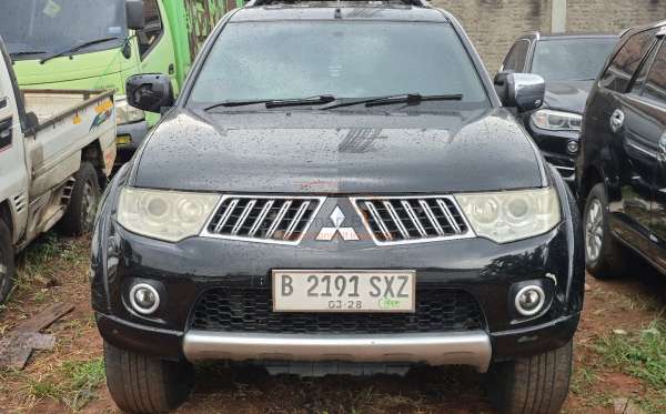 MITSUBISHI PAJERO SPORT 2.5L EXCEED (4X2)