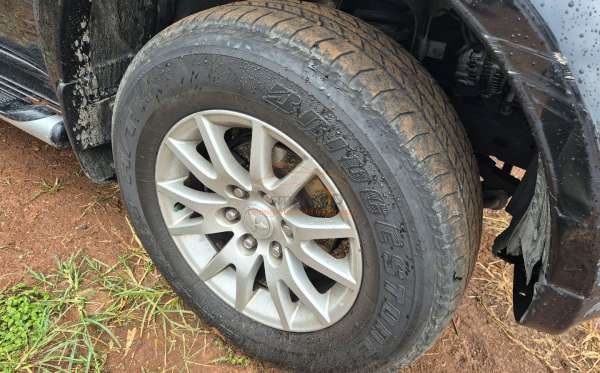 MITSUBISHI PAJERO SPORT 2.5L EXCEED (4X2)