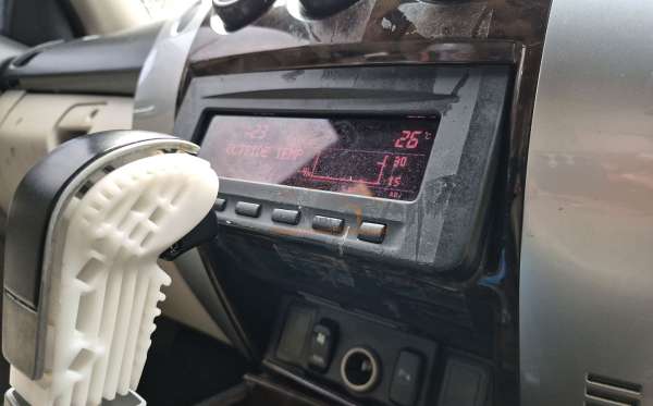 MITSUBISHI PAJERO SPORT 2.5L EXCEED (4X2)