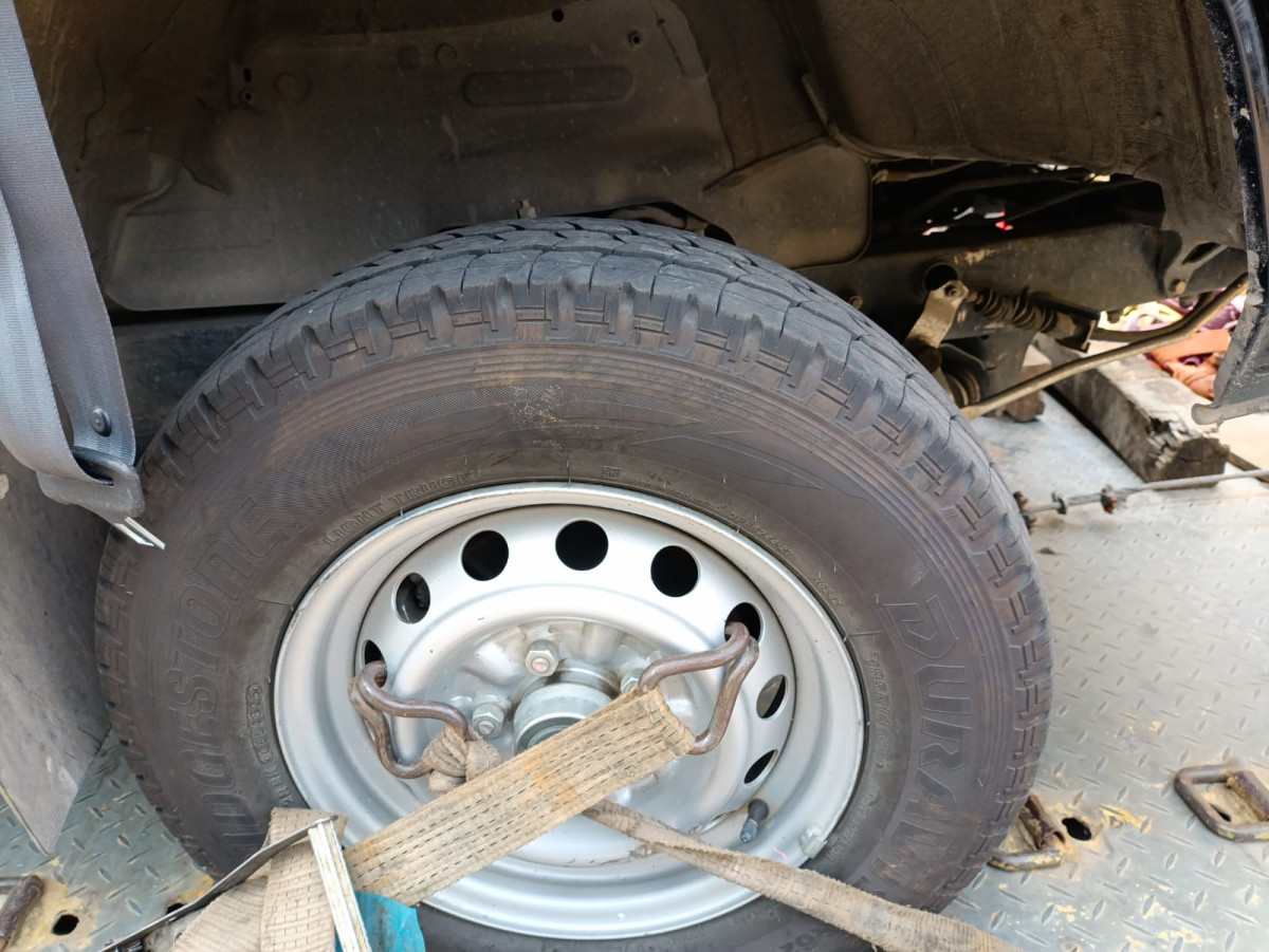 MITSUBISHI  L 300 L300 PU FB-R (4X2)
