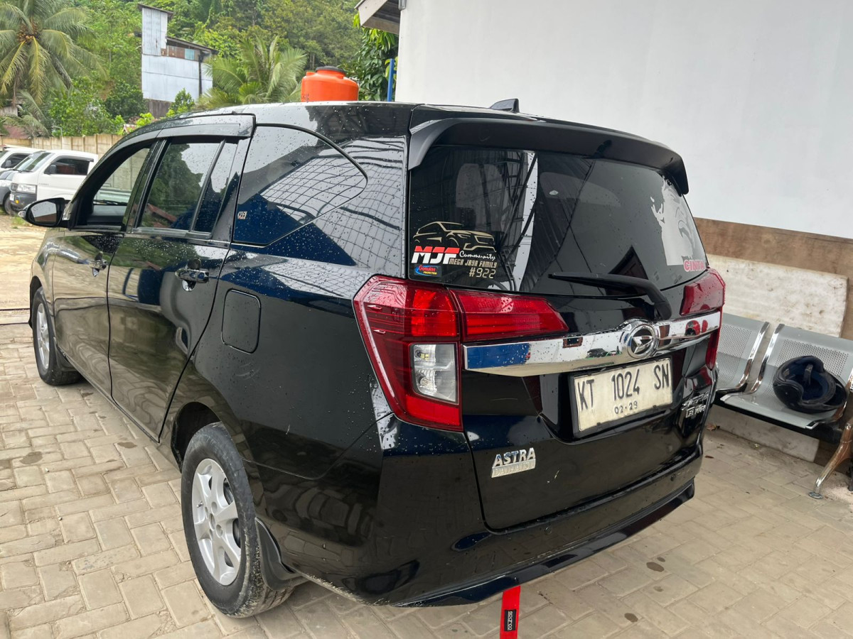 DAIHATSU SIGRA  R