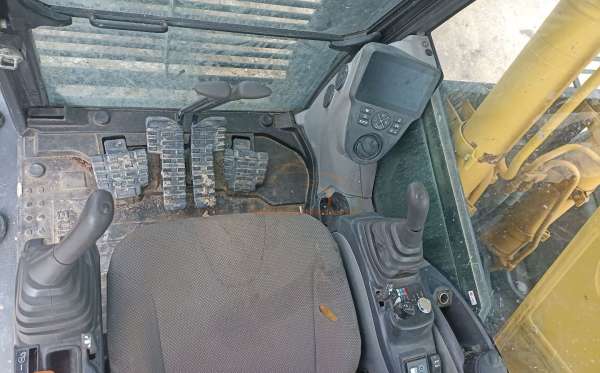 SUMITOMO EXCAVATOR SH130LF-6