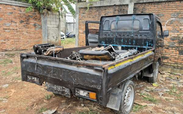 SUZUKI  CARRY  PU