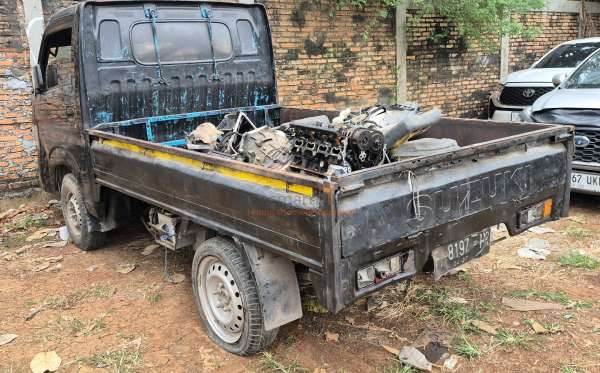SUZUKI  CARRY  PU