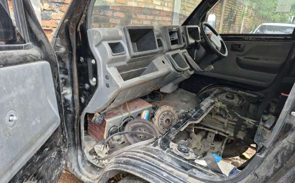 SUZUKI  CARRY  PU