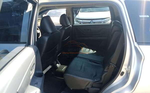 TOYOTA  AVANZA  1.3 E