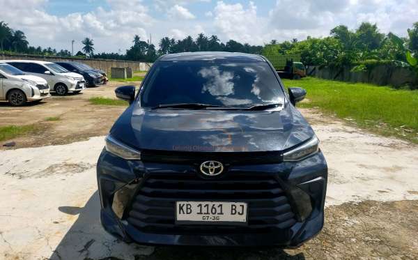 TOYOTA AVANZA 1.3 E