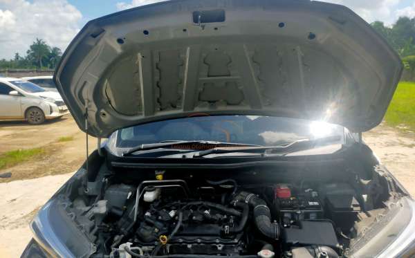 TOYOTA AVANZA 1.3 E